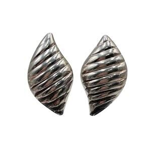 Vintage Marked Sterling Silver 925 Italy Ribbed Shrimp Puff Drop Earrings 5 gr